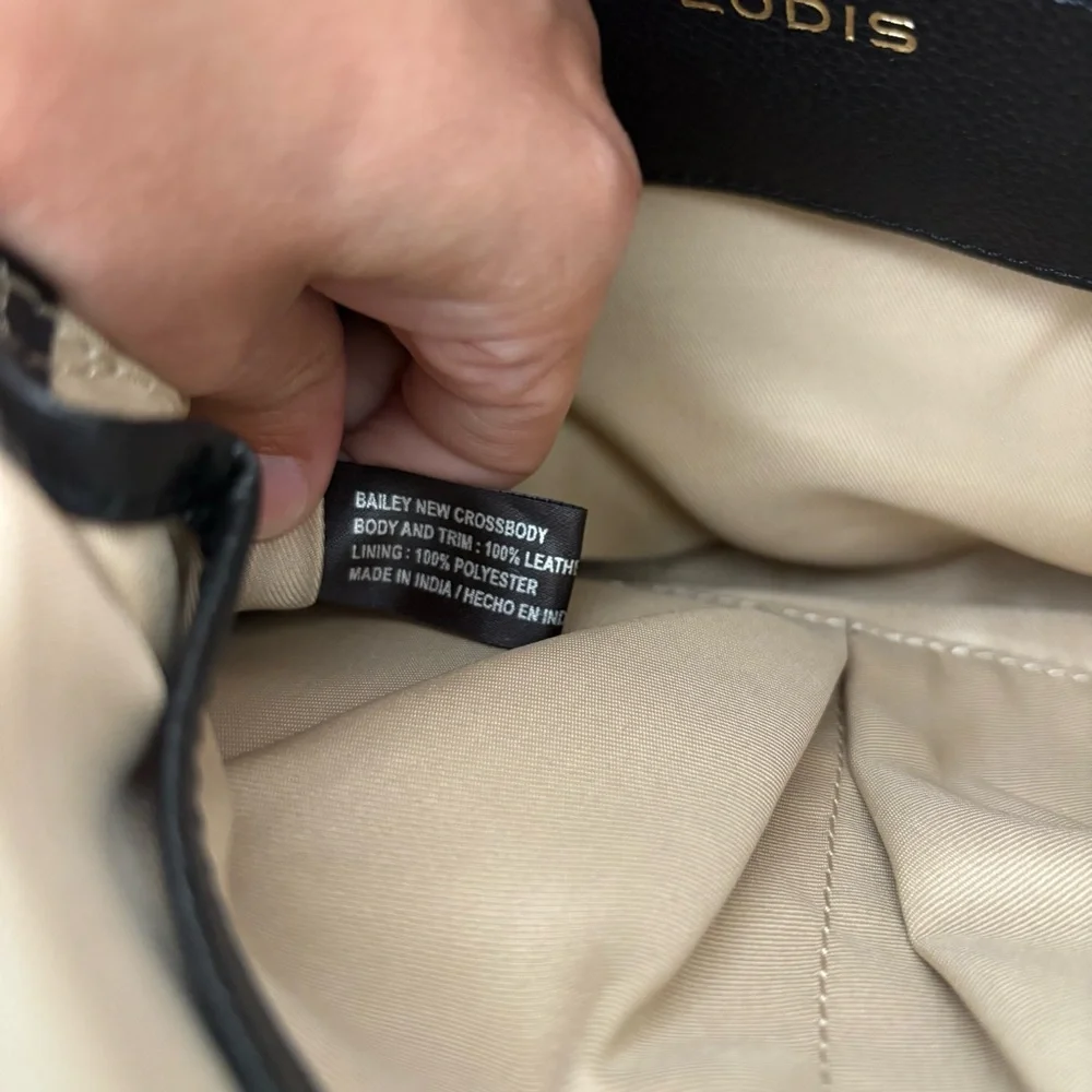 Lodis sleek stylish
